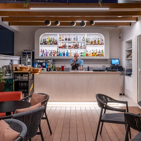Soho Boutique Equitativa Отель